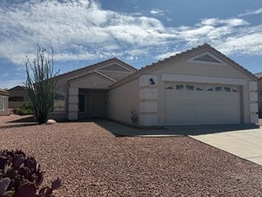 Building Photo - 2 Bedroom 2 Bath in Gated Community in Amante at Verde Fanta Fe Contact Property Pros 928-634-7710