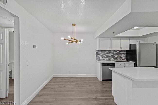 Building Photo - 4200 S Valley View Blvd