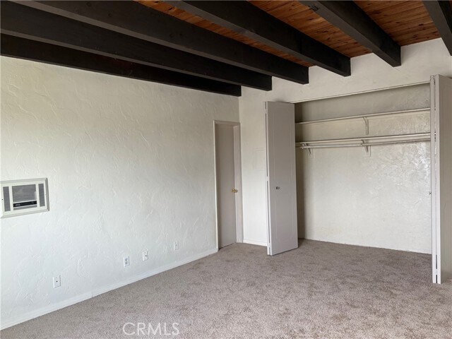 Building Photo - 2706 Voorhees Ave