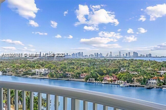 Building Photo - 5401 Collins Ave