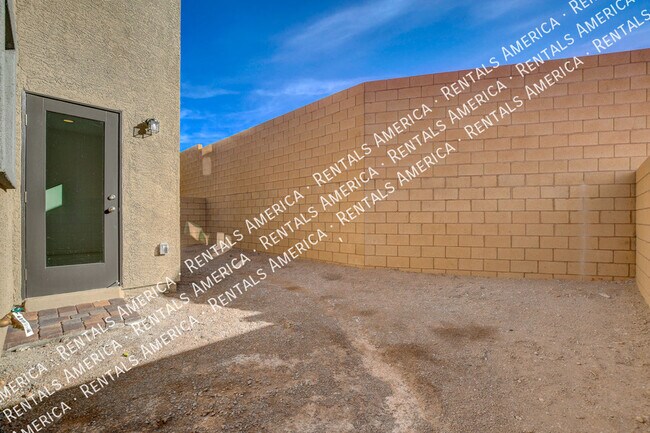 Building Photo - 69 Ella Ashman Ave
