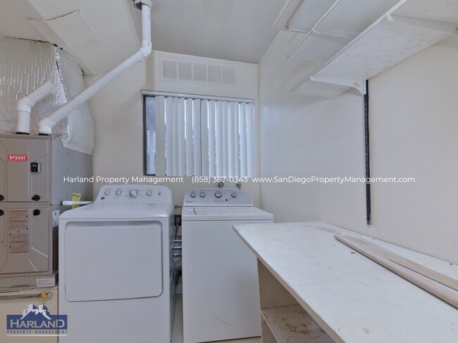Building Photo - 3843 Camino Lindo