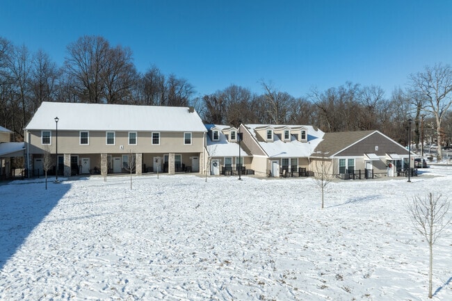 Building Photo - Mt. Laurel Manor Apartments