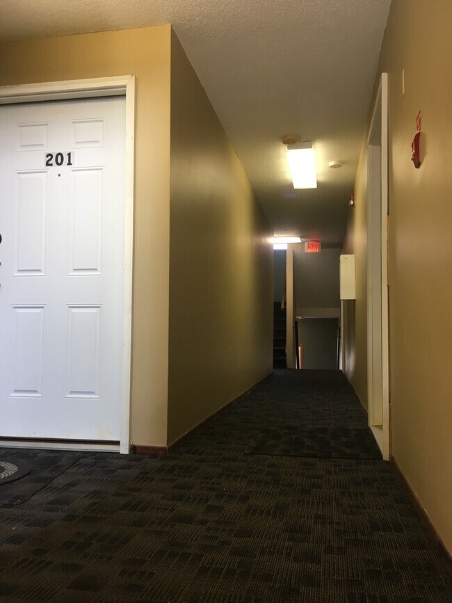 Building Photo - 1418 10th St