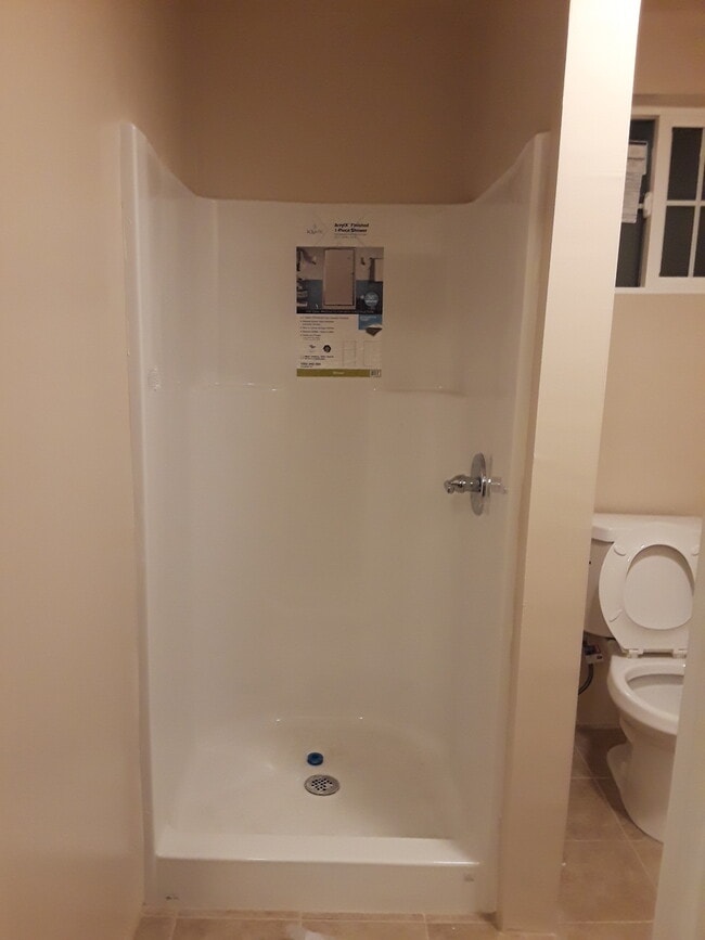 Building Photo - 5443 11th Ave