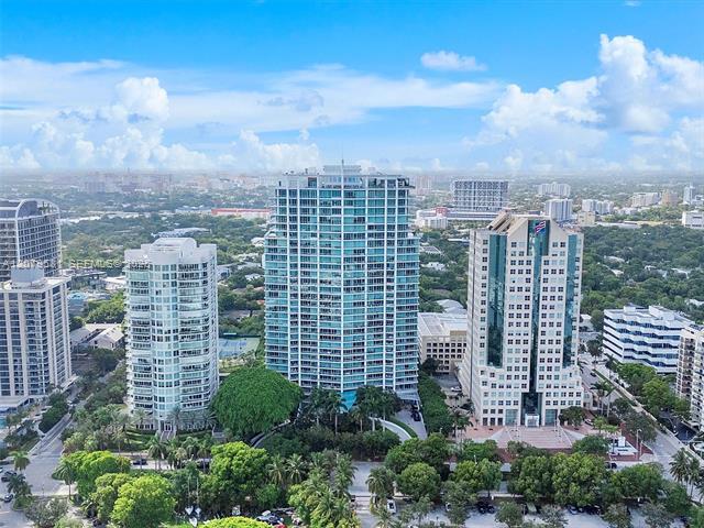 Building Photo - 2627 S Bayshore Dr