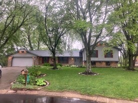 Building Photo - 2549 Meadow Haven Pt