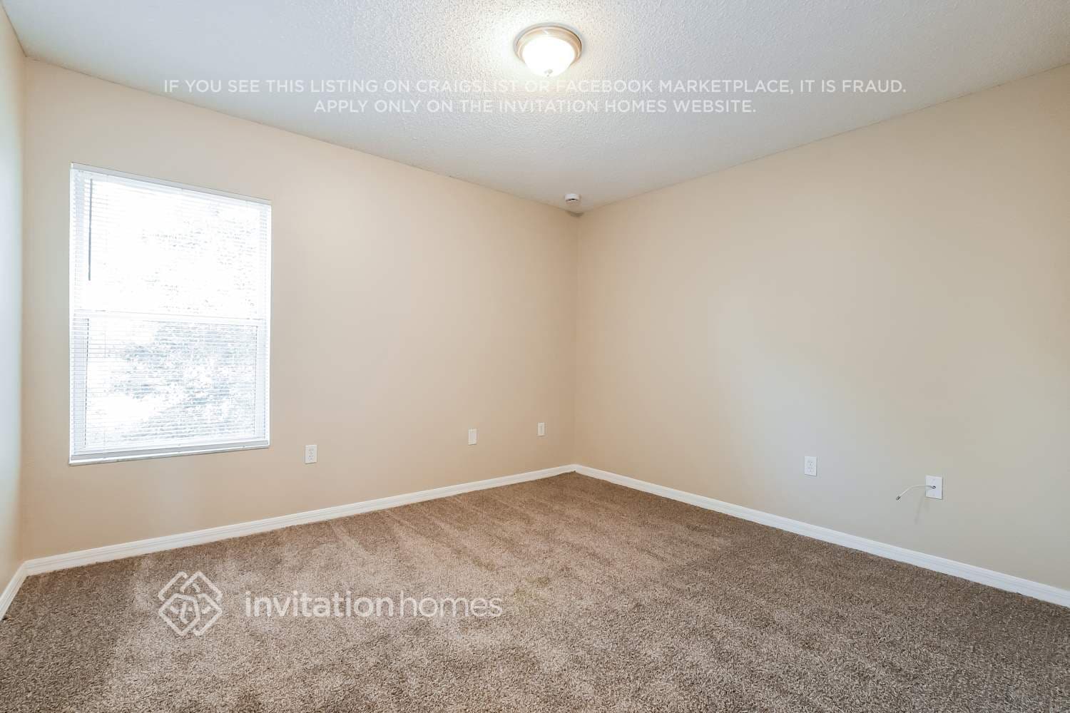 Building Photo - 2621 Fair Oaks Dr