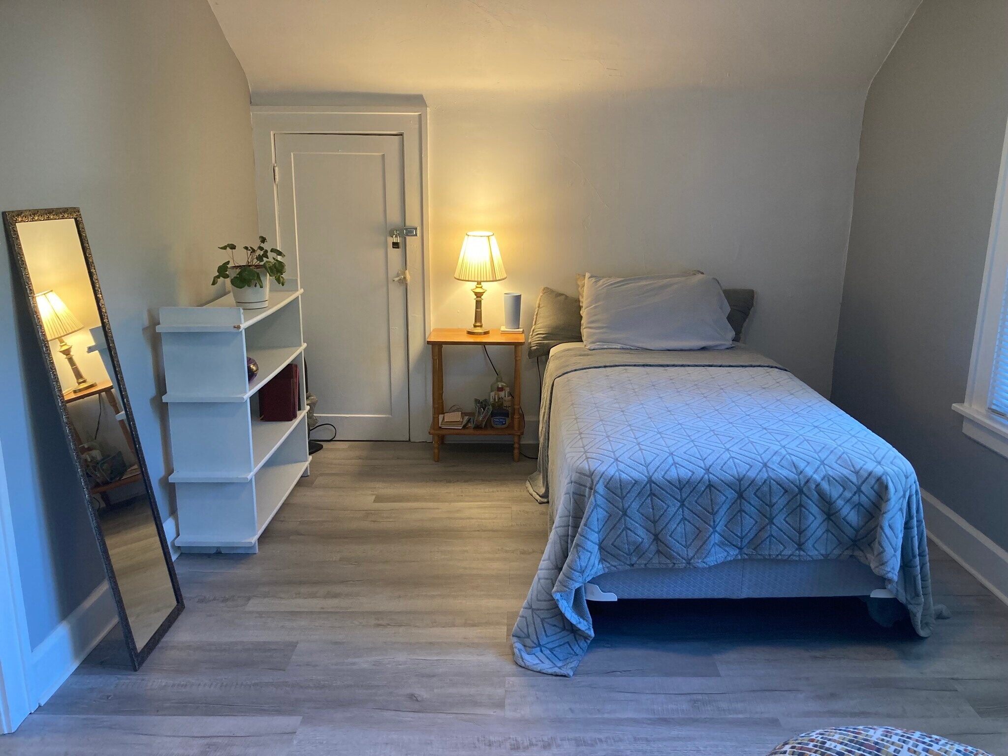 Bedroom - 10147 Baltic Rd