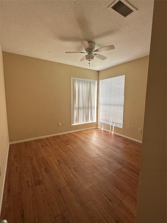 Building Photo - 8405 Wilcrest Dr