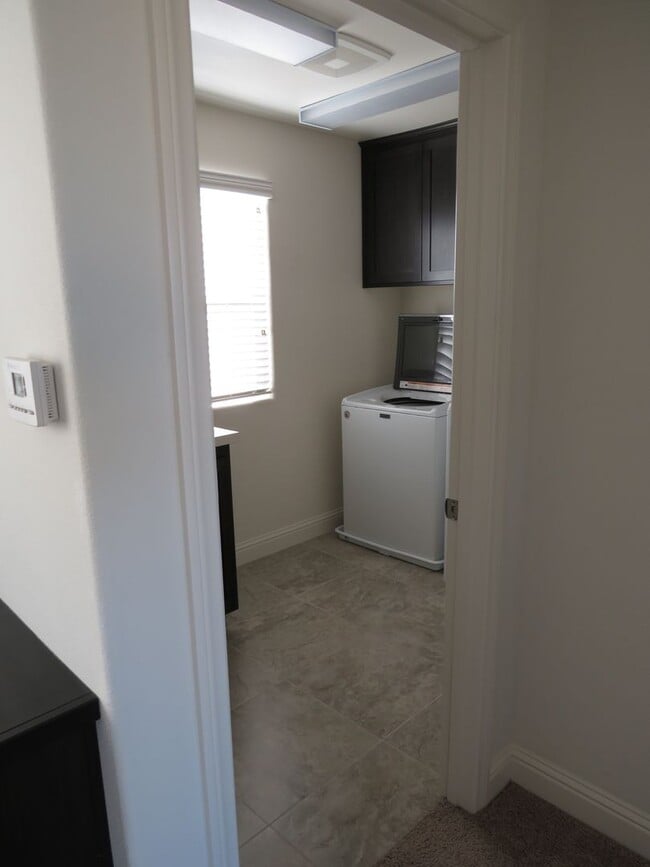 Building Photo - 1179 Wild Star Wy