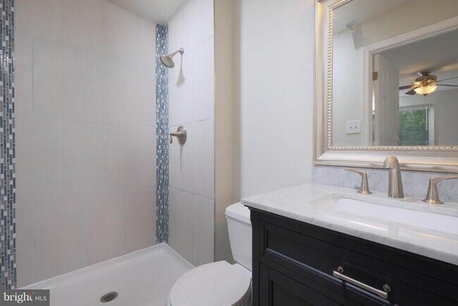 Building Photo - 1109 Castle Harbor Way