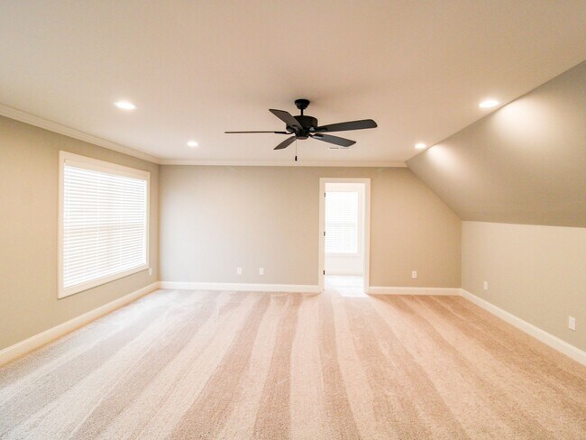 Building Photo - Beautiful two story home at Whispering Pines!
