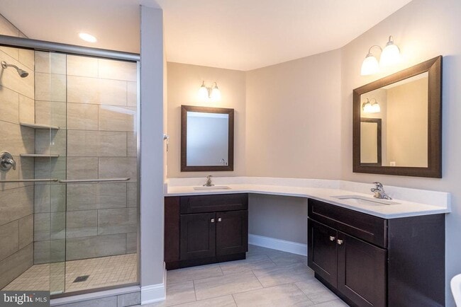 Building Photo - 5128 Barness Ct