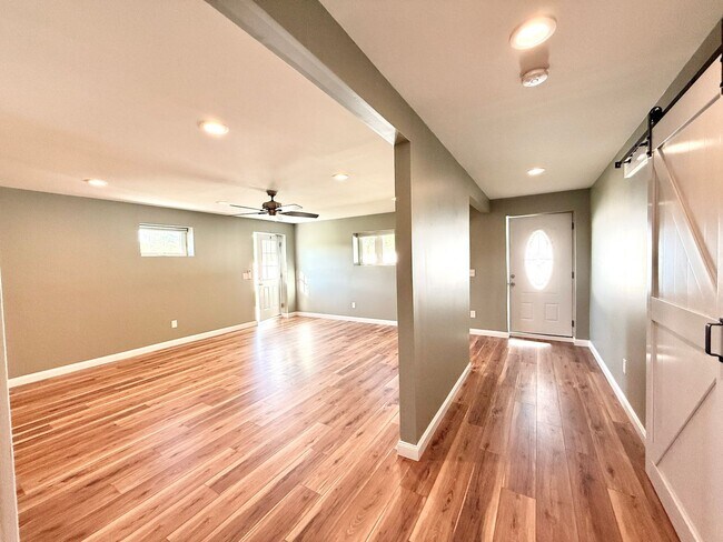 Building Photo - 272 Lauren Tice Rd
