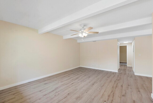 Building Photo - 1325 S Flagler Ave