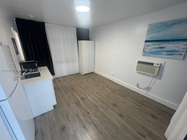 Building Photo - 9920 Collins Ave