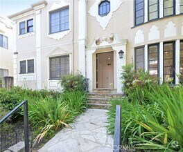 Building Photo - 149 Crescent Dr