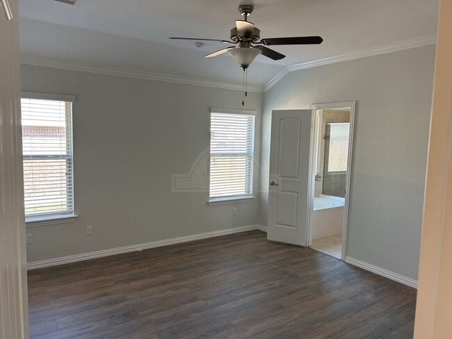 Building Photo - 6311 Serpentine Dr