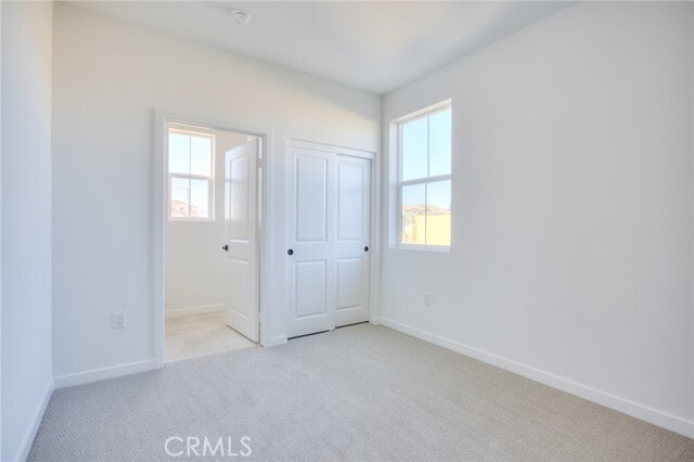 Building Photo - 6003 Huntington Dr