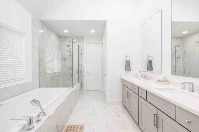 Building Photo - 2730 Dolce Oaks Dr
