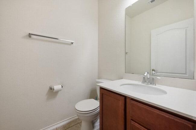 Building Photo - 10909 Helms Deep Dr