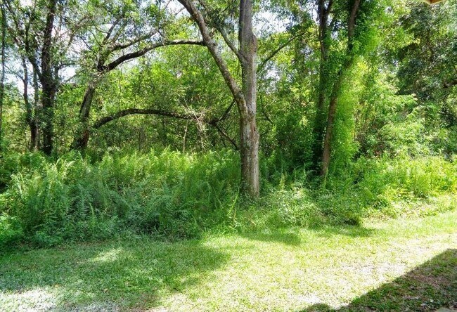 Building Photo - 8630 Mallard Reserve Dr