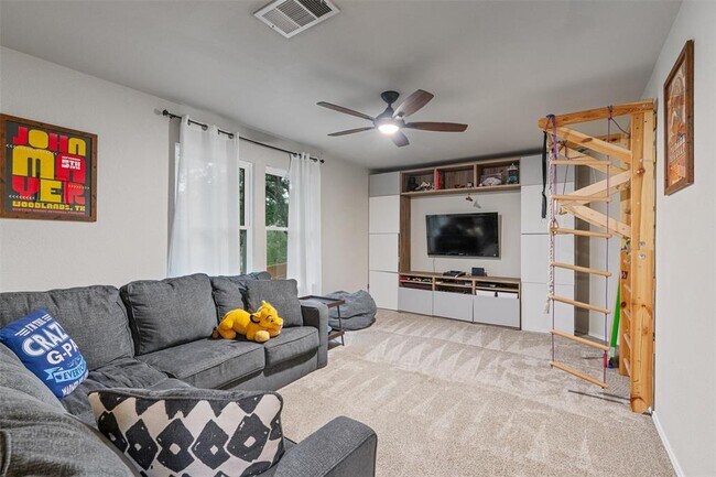 Building Photo - 8913 Coastal Dr