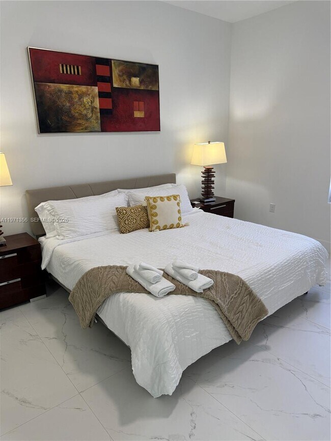 Building Photo - 18 Organ St