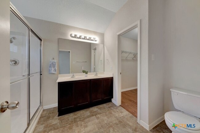 Building Photo - 116 Encina Cove
