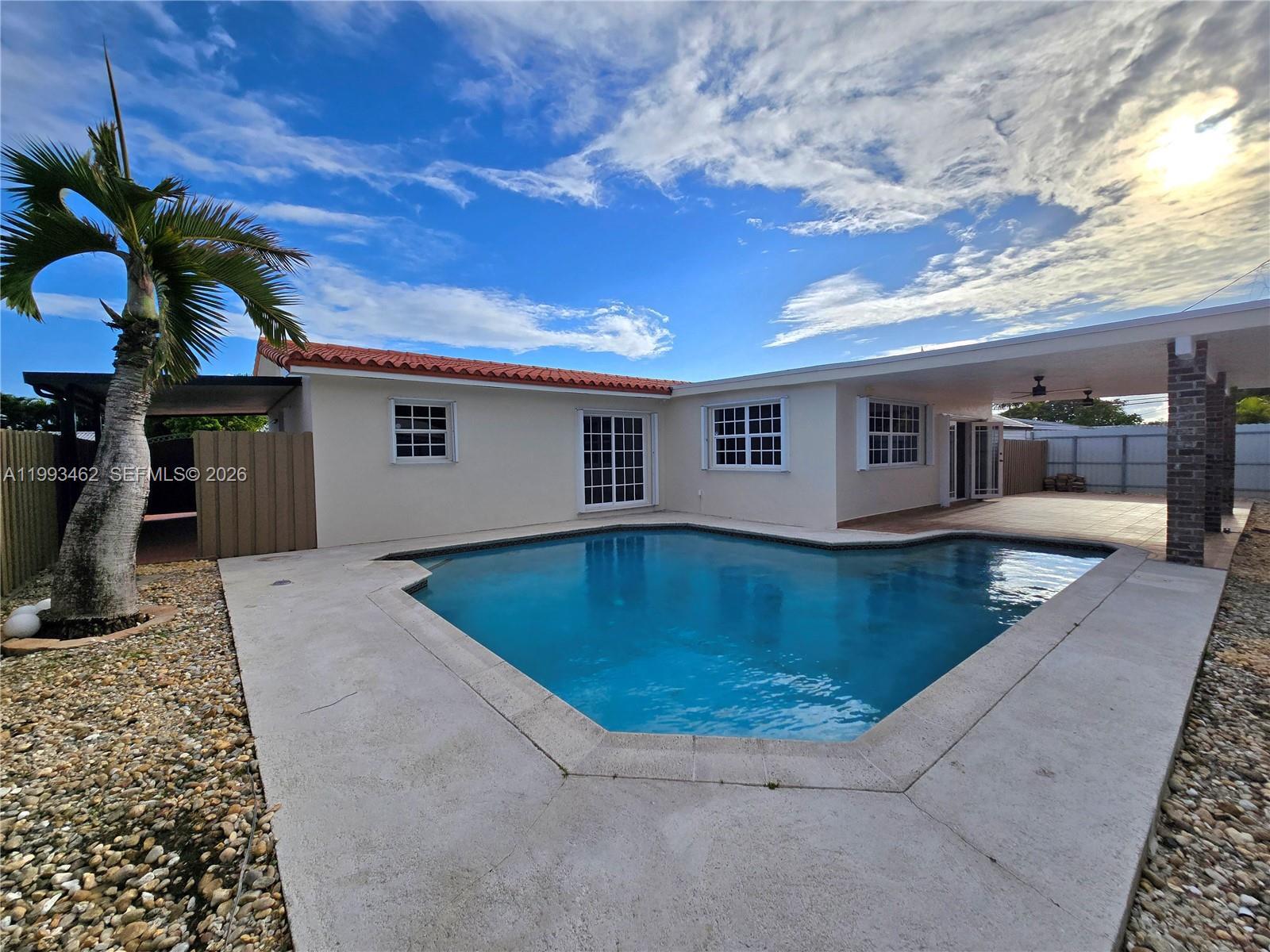 Building Photo - 10475 SW 42nd Ter