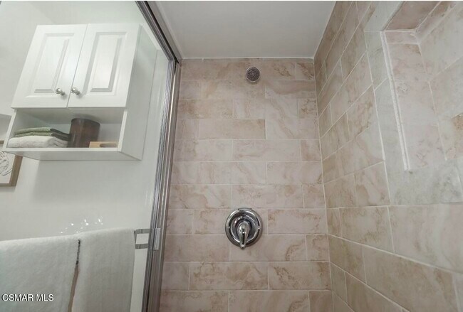 Building Photo - 1637 Malcolm Ave