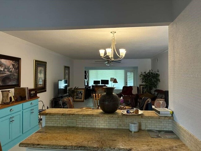 Building Photo - 2384 Tahitian Ln