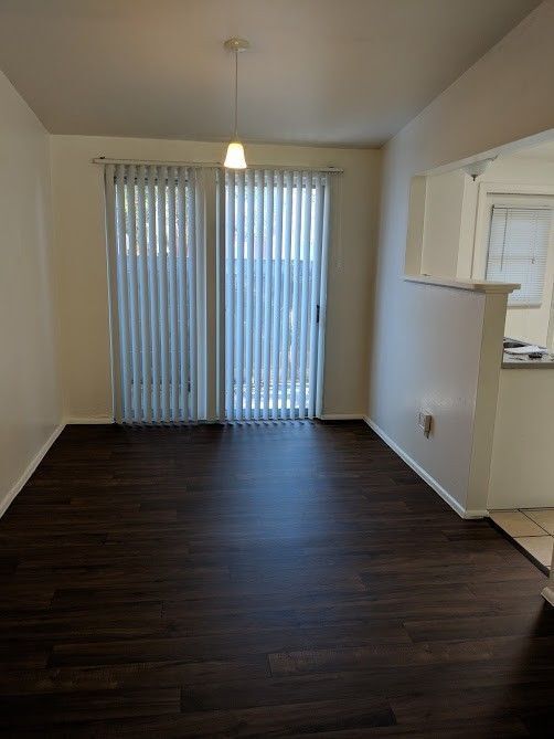 Building Photo - 1229 E Drachman St