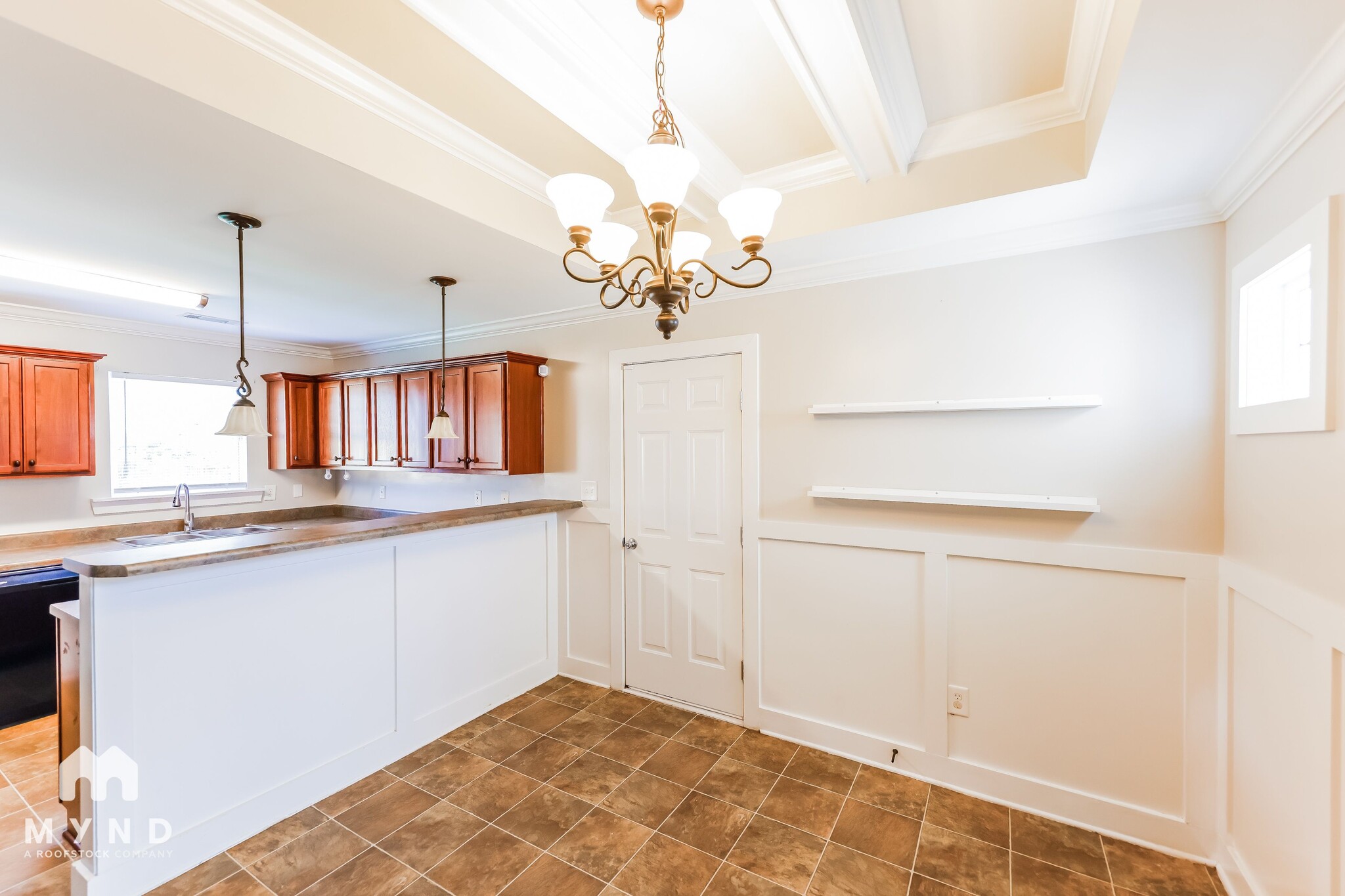 Building Photo - 196 Rossburg Dr