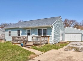 Building Photo - 2511 Needham St