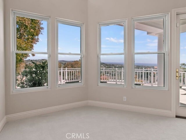 Building Photo - 12 San Remo