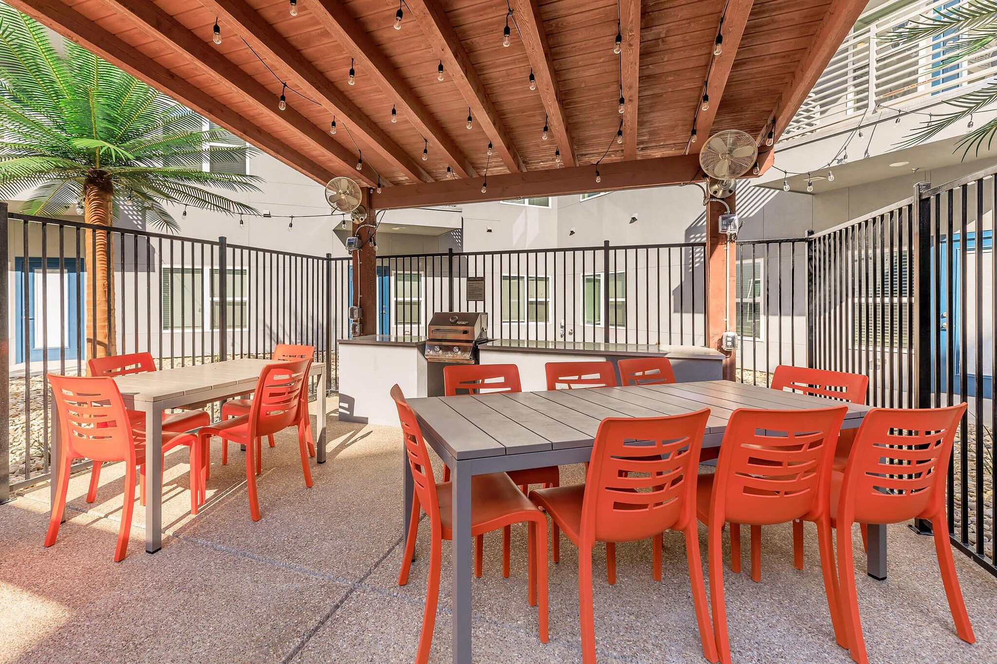 Building Photo - 2422 S Carrier Pkwy