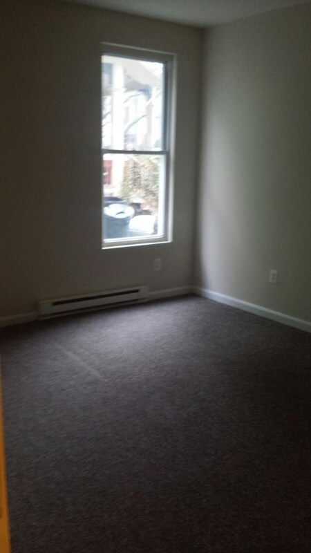 Building Photo - 132 Church St