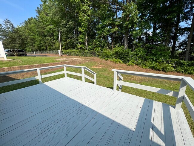 Large Wooden Deck - 2507 Saint Christopher Cir SW