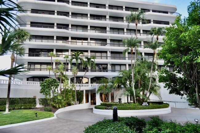 Building Photo - 2660 S Ocean Blvd