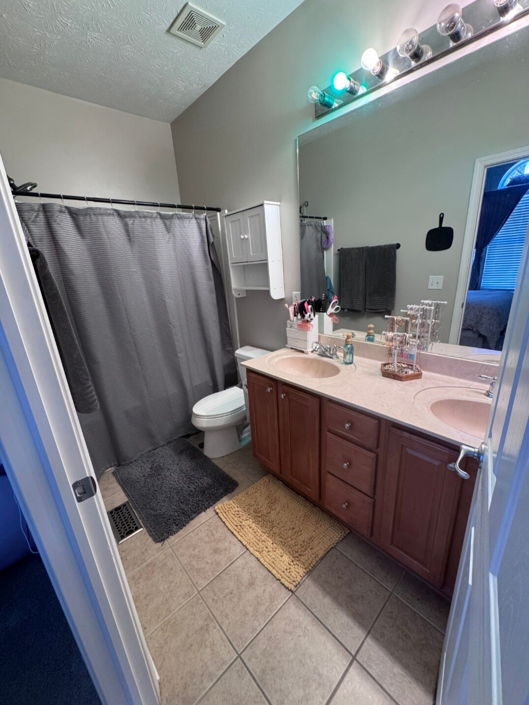 Building Photo - 12668 Hollice Ln