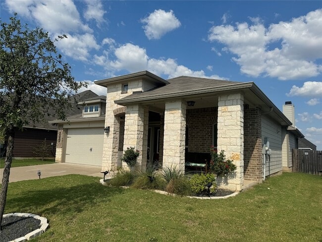 Building Photo - 3016 Samson Dr