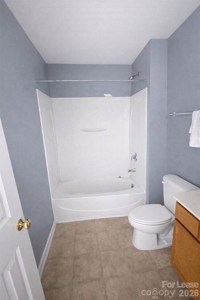 Building Photo - 15409 Tully House Ct