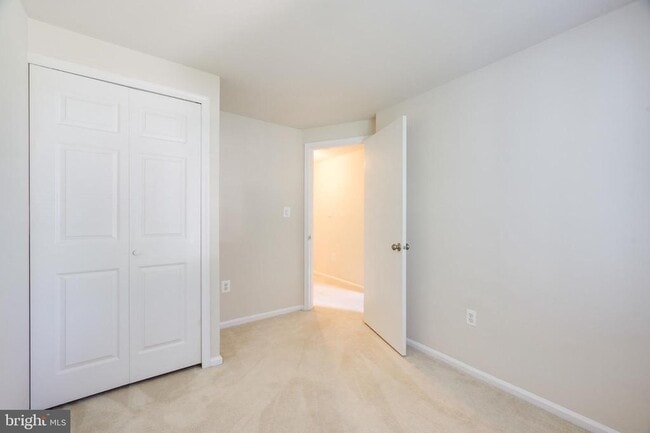 Building Photo - 5981 Havener House Way