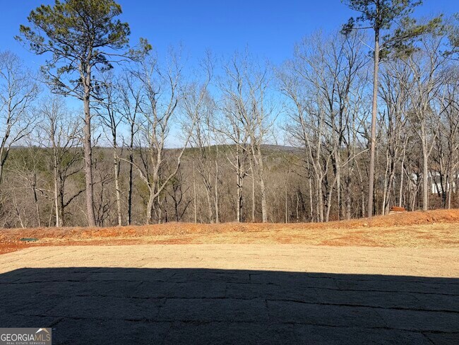 Building Photo - 824 Kensington St