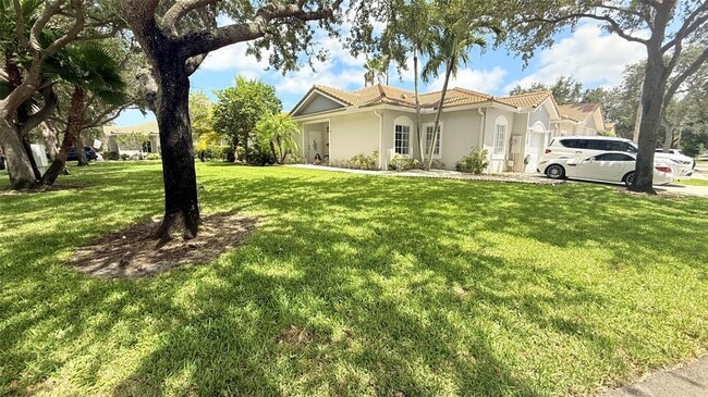 Building Photo - 1310 SW 48th Terrace