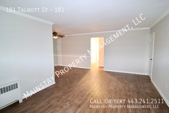 Building Photo - 181 Talbott St