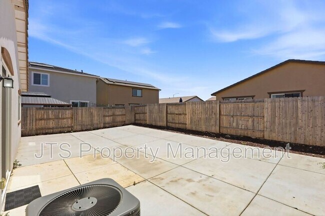 Building Photo - 12542 Surfbird Wy