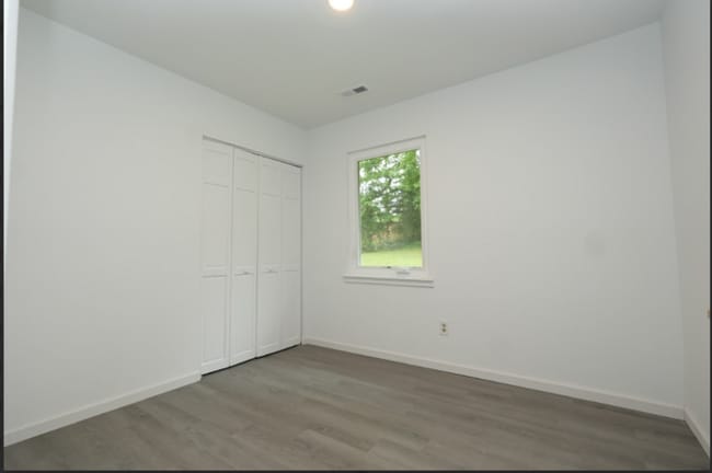 Building Photo - A beautiful house available in Williford